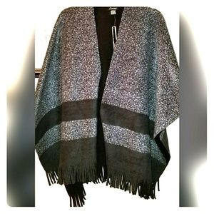 Eivissa Reversible Cape